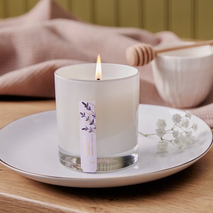 266X266-CANDLES-THYMES.jpg